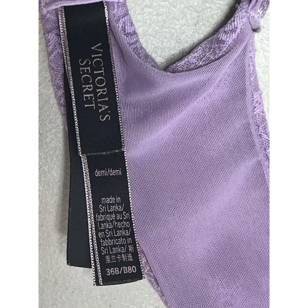Victoria's Secret Bra‎ Womens 36B Purple T-Shirt Demi Underwire Padded Lace Logo